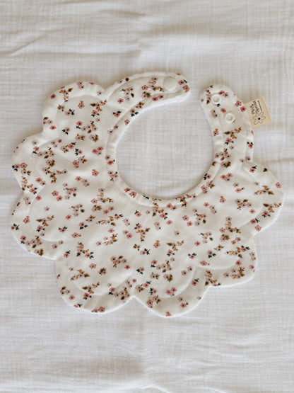 cotton daisy print bib with bamboo terry